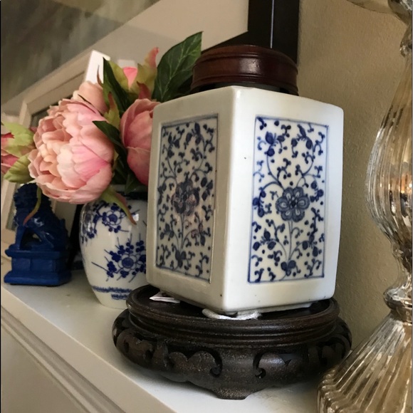 Meet your Posher, Jennifer - Picture 7 of 8